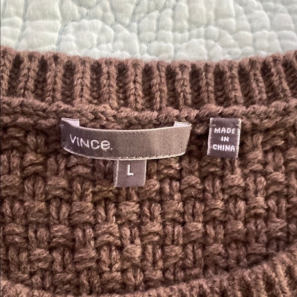 NWOT Warm Brown Crew Neck Cable Knit Sweater - Picture 2 of 4